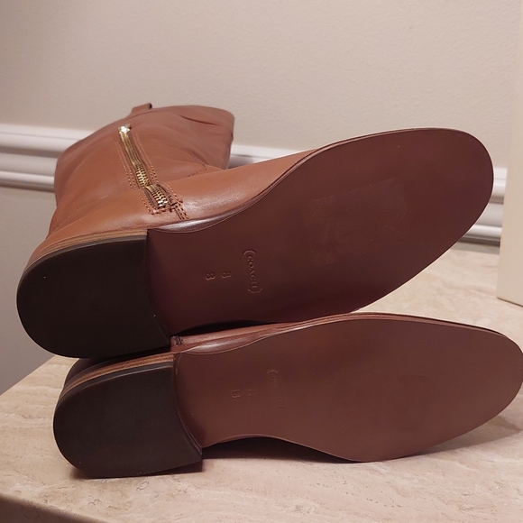 Coach Martha Boots size 8M - Picture 6 of 8